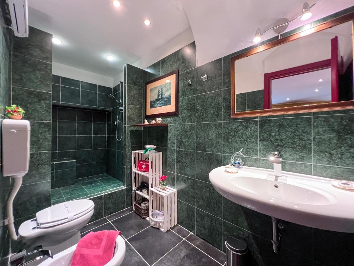 Loft Di Charme In Centro Genova Leilighet Eksteriør bilde